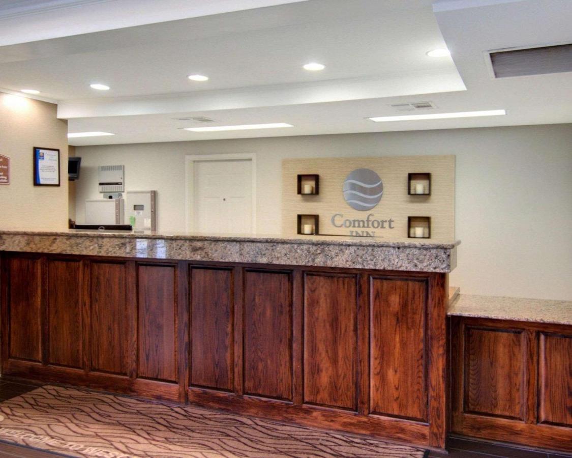 Comfort Inn West Monroe Near Sports & Events Center Exterior photo